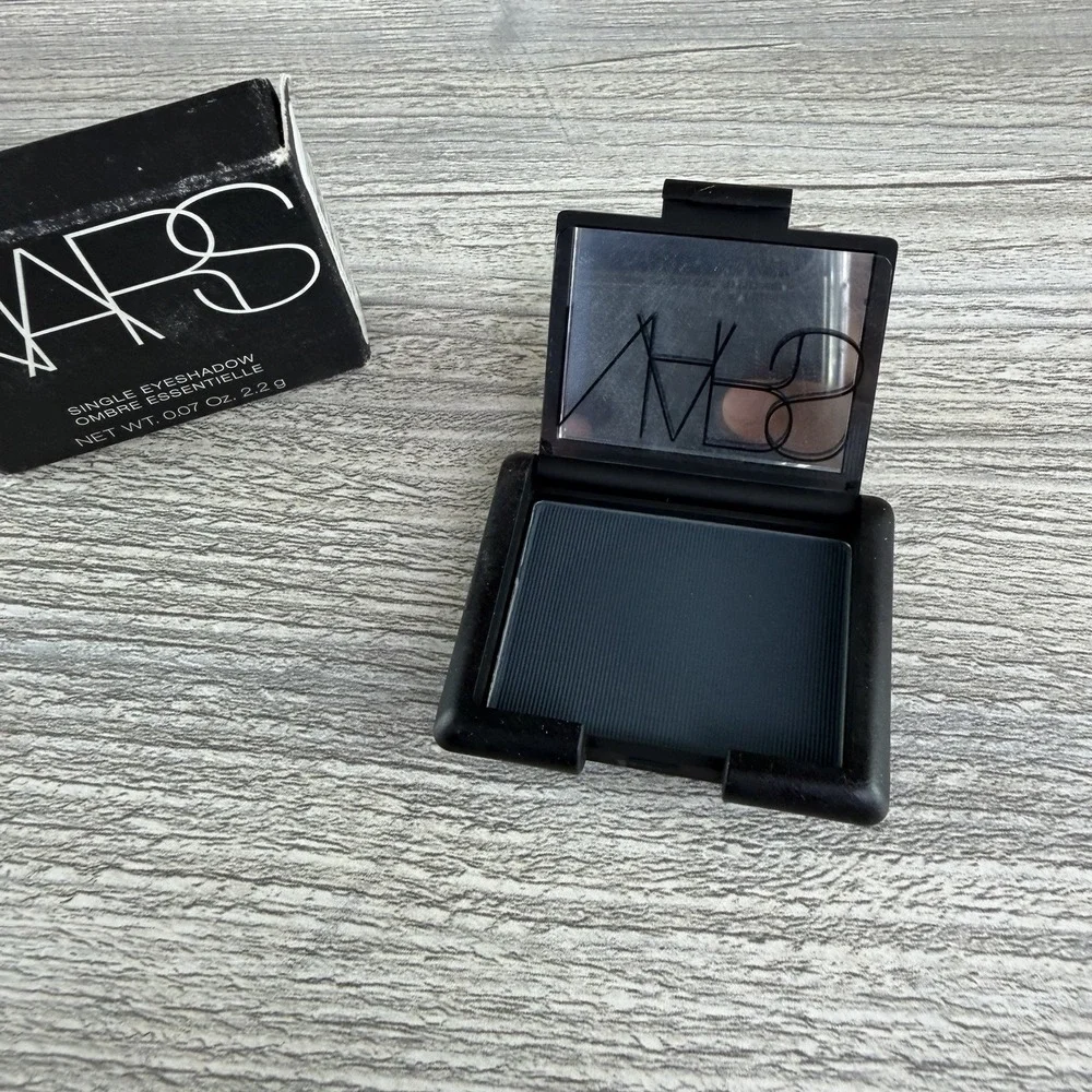 NARS Thunderball Single Eyeshadow Matte 2.2g .07 oz Discontinued Rare w/ Box